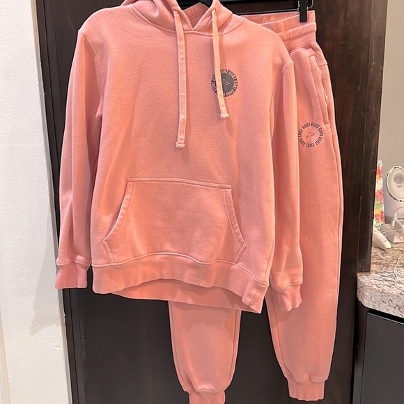 Eubi Pink Sweatshirt and Sweatpants Set